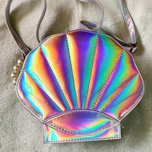 Iridescent Shell Crossbody Purse w/ Pearls